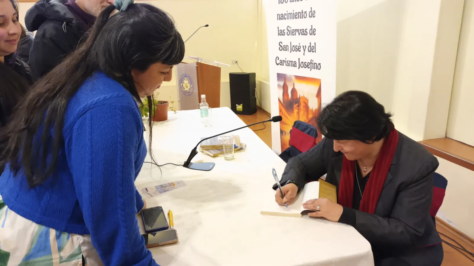 Lanzamiento libro 2